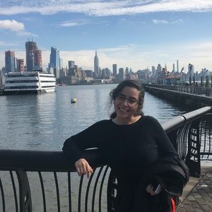 Meet your Posher, Chrissy Marie